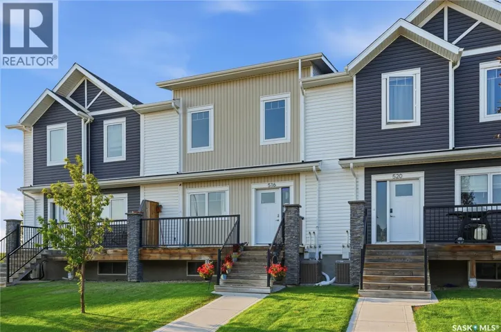 516 Kloppenburg CRESCENT, Saskatoon, Saskatchewan S7W0X8