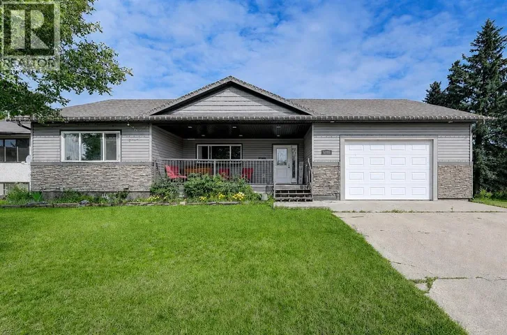 9708 77 Avenue, Grande Prairie, Alberta T8V3Y8