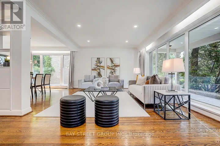 336 BETTY ANN DRIVE, Toronto (Willowdale West), Ontario M2R1B3