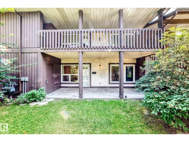 108 SURREY GARDENS GD NW, Edmonton, Alberta T5T1Z3