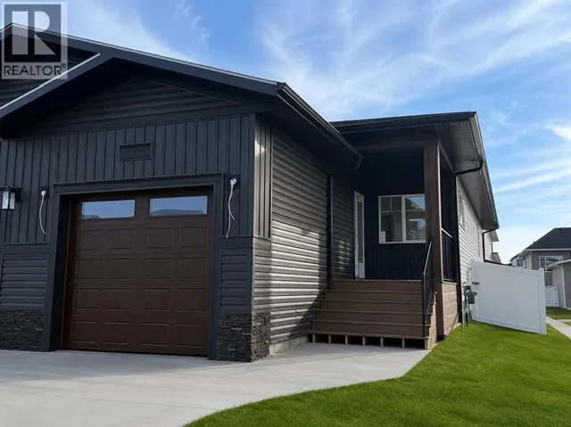 83 Gray Close, Sylvan Lake, Alberta T4S0W4