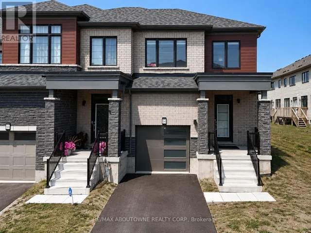 94 GRANVILLE CRESCENT, Haldimand, Ontario N3W0J8