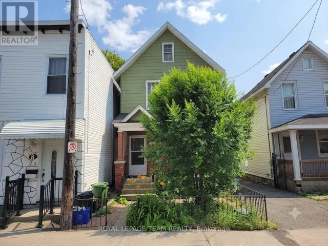 1 - 14 POPLAR STREET, Ottawa, Ontario K1R6V2