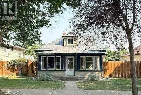 1020 Yuill Street SE, Medicine Hat, Alberta T1A0Z2