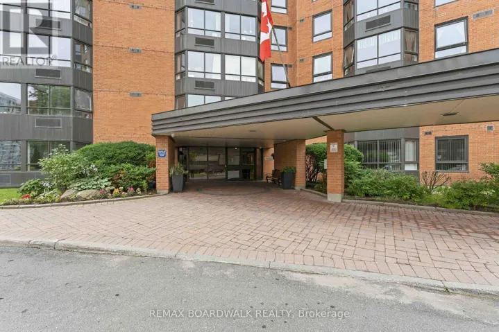 1109 - 80 SANDCASTLE DRIVE, Ottawa, Ontario K2H9E7