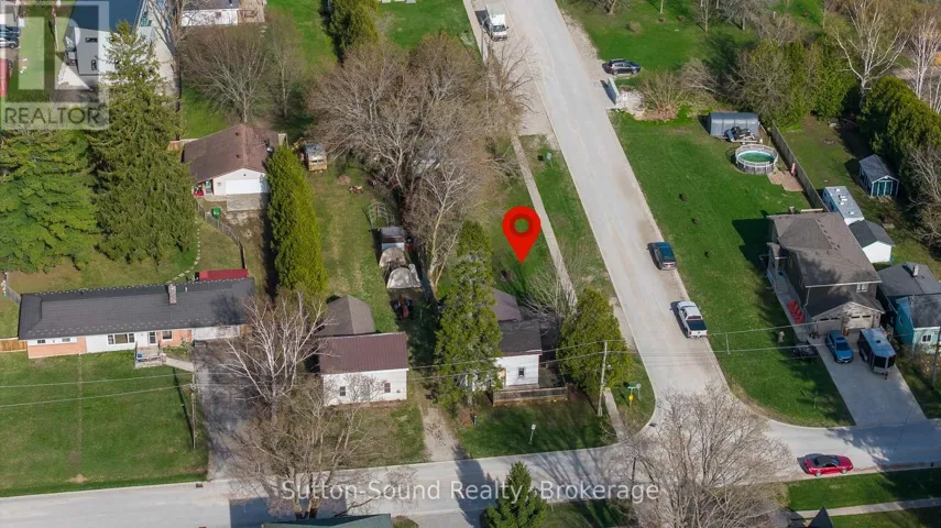 486 ELIZABETH STREET, South Bruce Peninsula, Ontario N0H1P0