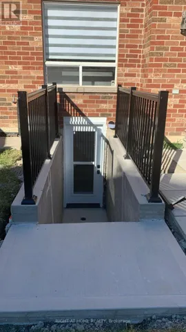 BSMET - 75 MAFFEY CRESCENT, Richmond Hill (Westbrook), Ontario L4S0A8