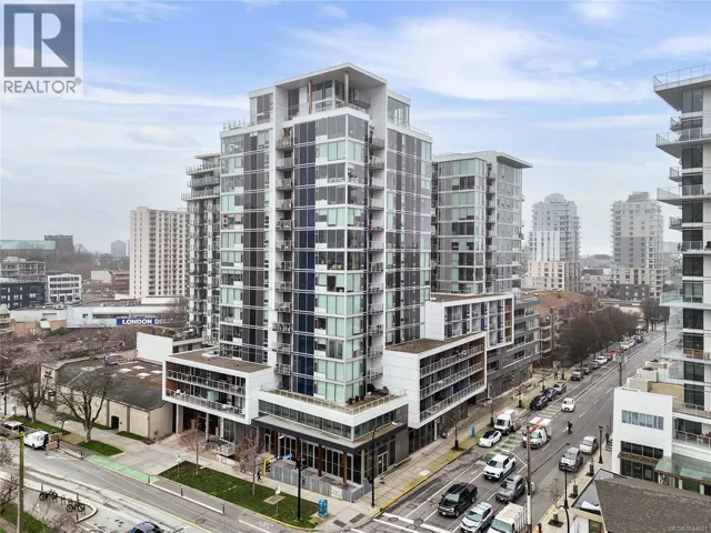 213 989 Johnson St, Victoria, British Columbia V8V0E3