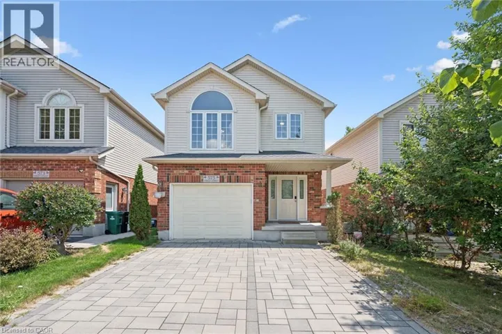 575 VIOLET Street, Waterloo, Ontario N2V2T8