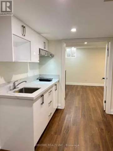 130 VILLAGE GATE DRIVE, Markham (Cachet), Ontario L6C1Y5