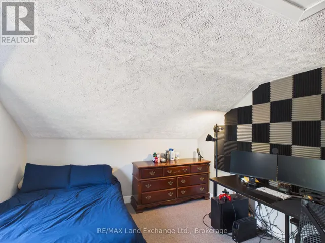 780
