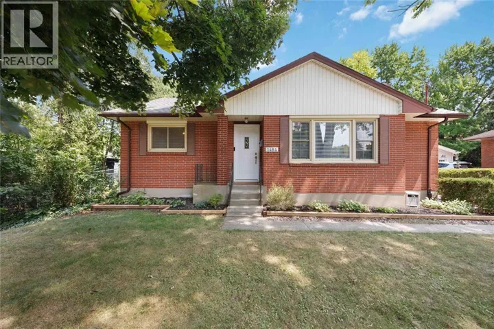 1484 HUNT STREET, Sarnia, Ontario N7S3M7