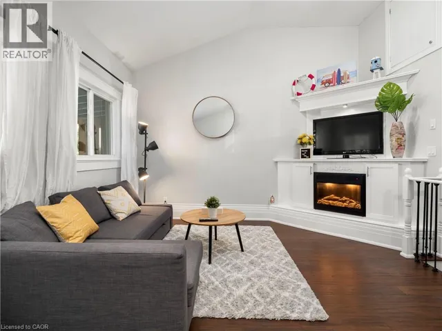 47 BURLINGTON Street W, Hamilton, Ontario L8L1G6