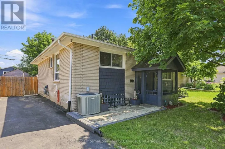 3 DICKSON ROAD, Collingwood, Ontario L9Y2X2