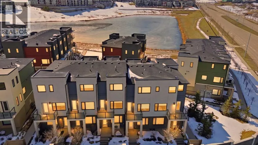 904, 218 Sherwood Square NW, Calgary, Alberta T3R0Y2