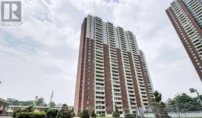 102 - 5 MASSEY SQUARE, Toronto (Crescent Town), Ontario M4C5L6