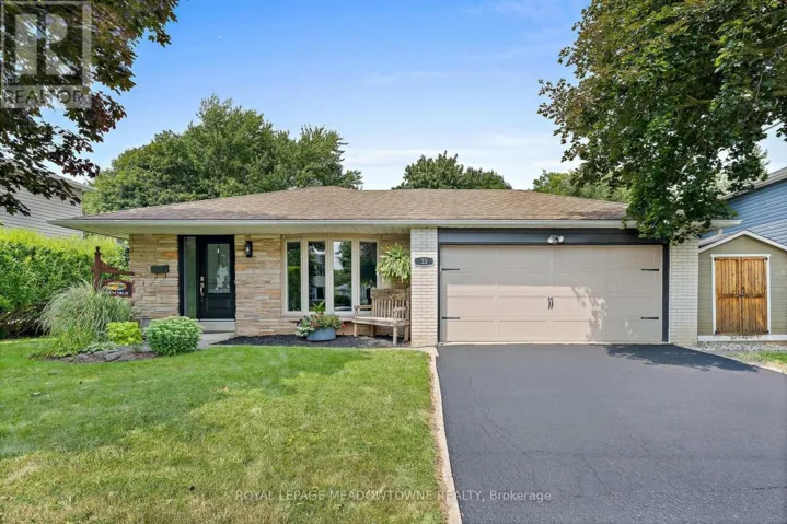33 FAGAN DRIVE, Halton Hills (Georgetown), Ontario L7G4P4