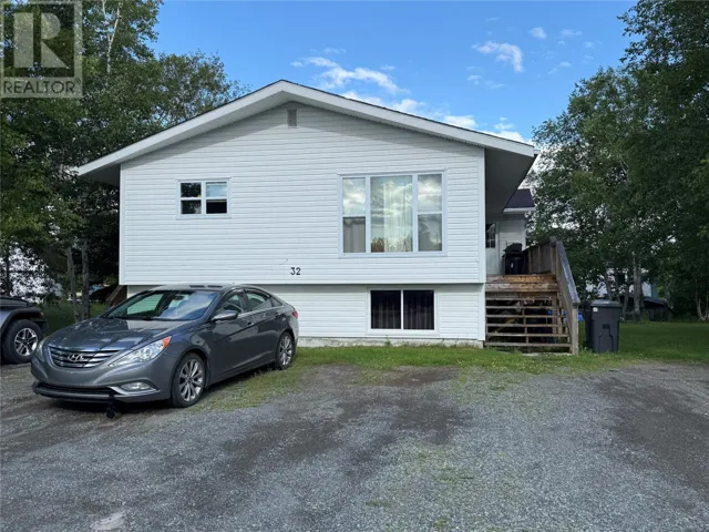 32 Muir Avenue, Grand Falls Windsor, Newfoundland & Labrador A2A2H9
