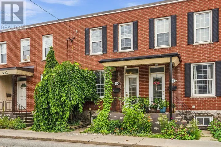 439 KENT STREET, Ottawa, Ontario K2P2B4