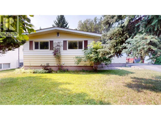 260 Blue Spruce Crescent, Sparwood, British Columbia V0B2G1