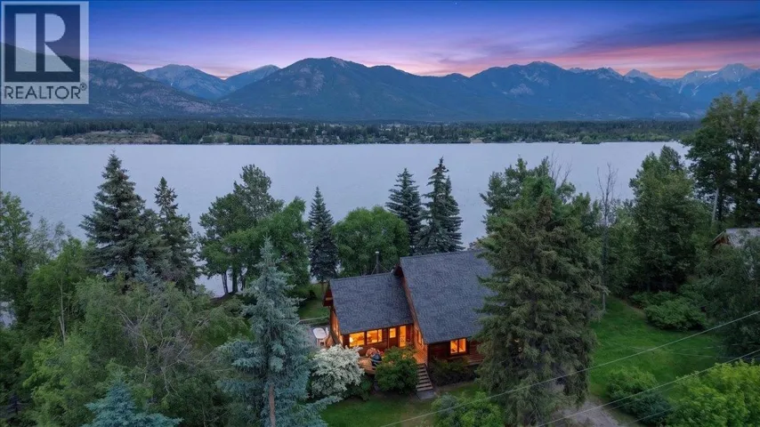 4404 Coy Road, Invermere, British Columbia V0A1K4