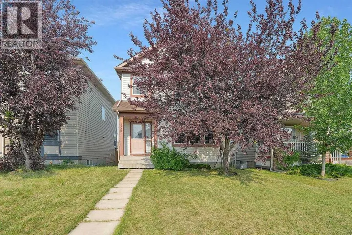 706 Everridge Drive SW, Calgary, Alberta T2Y4W5