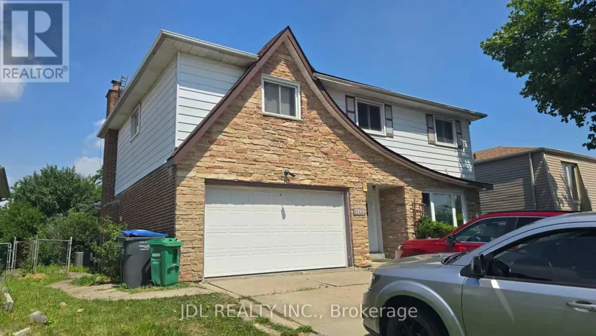 3769 BRANDON GATE DRIVE, Mississauga (Malton), Ontario L4T3N1