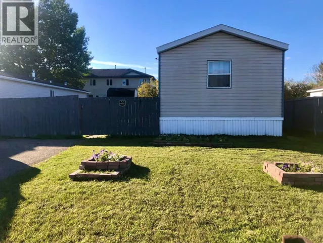 9 Deerridge Drive, High Level, Alberta T0H1Z0