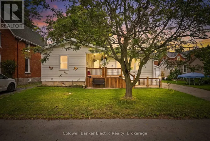 19 GRAHAM STREET E, Greater Napanee (Greater Napanee), Ontario K7R1L6