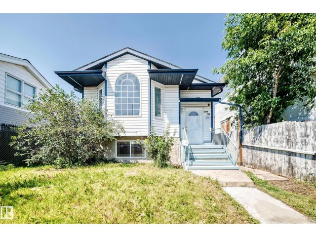 9518 106 AV NW, Edmonton, Alberta T5H0N2