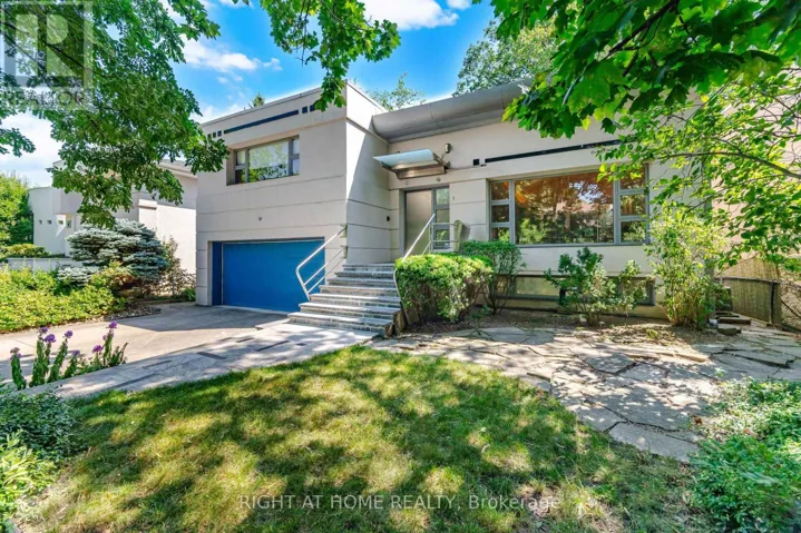 9 SAGUENAY AVENUE, Toronto (Bedford Park-Nortown), Ontario M5N2Y5