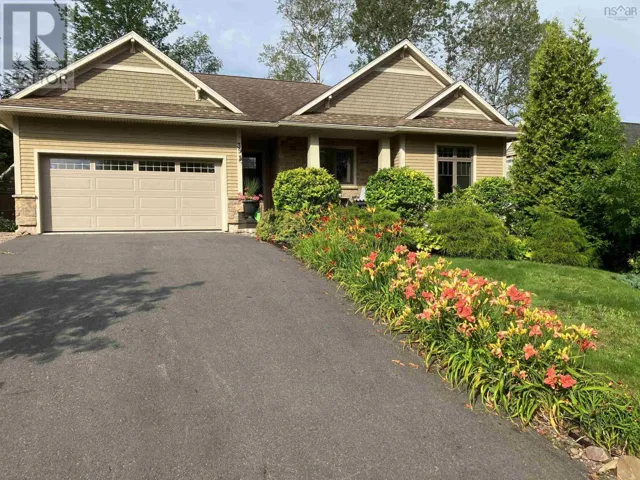 39 Dalhousie Ave Kentville, Kentville, Nova Scotia B4N5E5