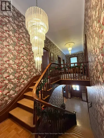 780