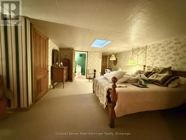 780