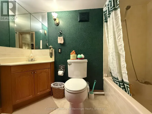 780
