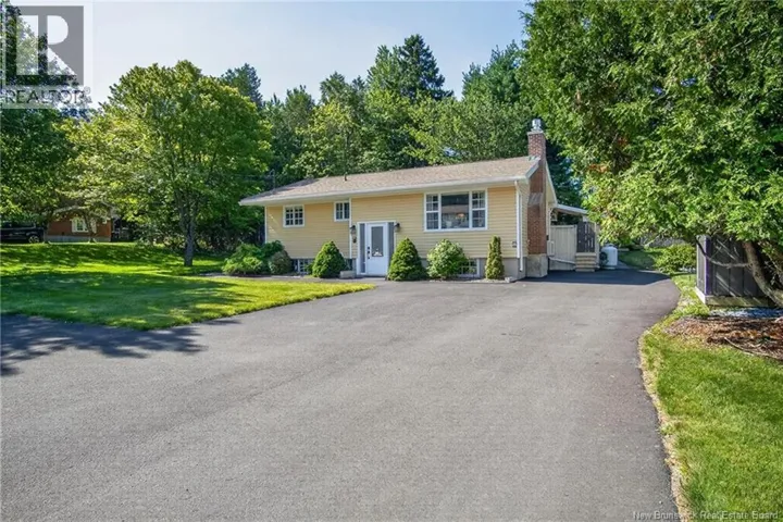 8 Parkdale Avenue, Rothesay, New Brunswick E2E4W2
