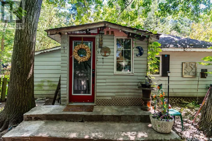307 TINY BEACHES ROAD W, Tiny, Ontario L0L2J0