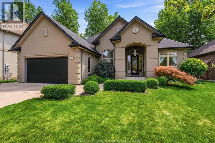 580 SUPERIOR, LaSalle, Ontario N9J3Z6