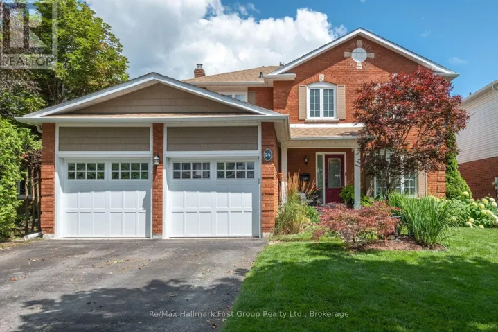 24 STRATHMANOR DRIVE, Clarington (Bowmanville), Ontario L1C4L3