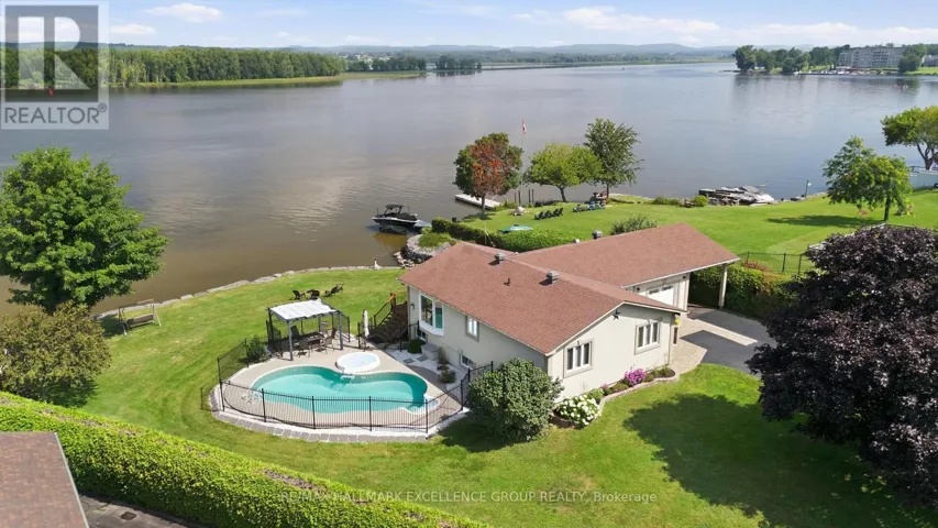 2570 WOODS STREET, Clarence-Rockland, Ontario K4K1J2