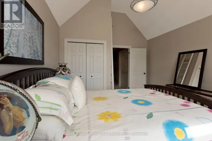 780
