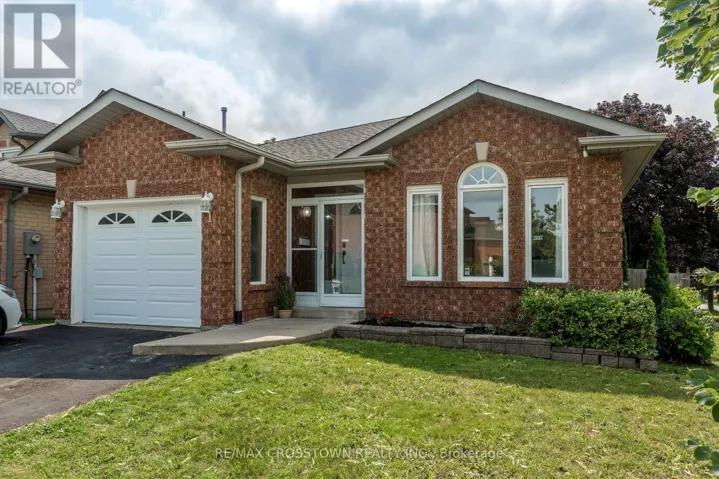 1 LANG DRIVE, Barrie (Northwest), Ontario L4N7X9
