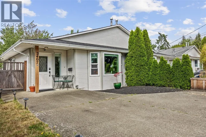 B 2407 Willemar Ave, Courtenay, British Columbia V9N3M8