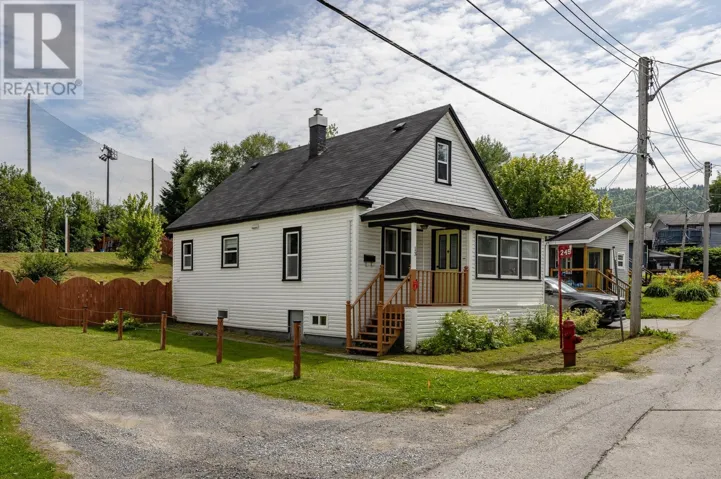 13 Pleasant Street, Corner Brook, Newfoundland & Labrador A2H5G9