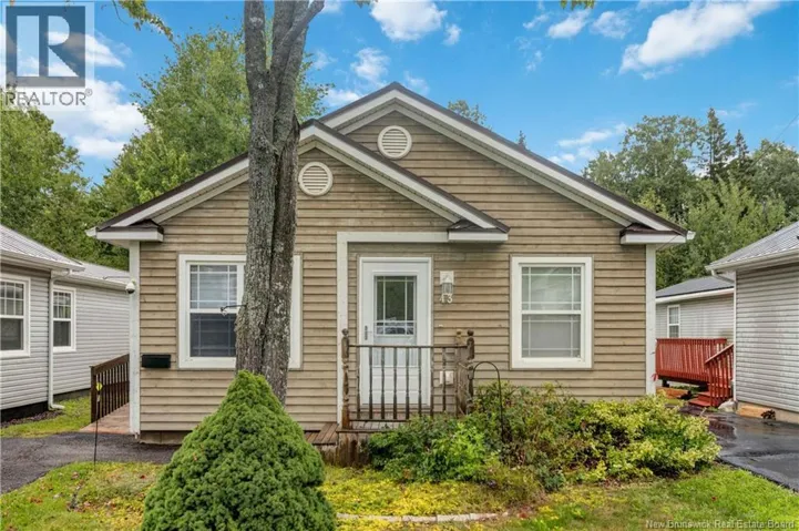 43 Sequoia Drive, Moncton, New Brunswick E1E0A1