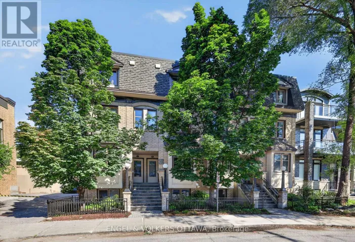 107 A THIRD AVENUE, Ottawa, Ontario K1S2J7
