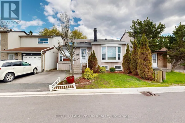 16 - 39 LUCAS LANE, Ajax (South West), Ontario L1S3P7