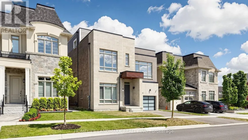 44 DAVID DUNLAP BOULEVARD, Richmond Hill (Observatory), Ontario L4C4Z1