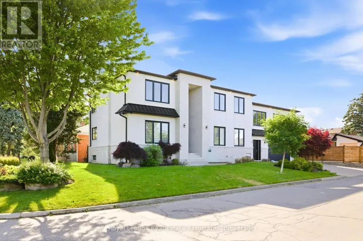 14 JOYCE PARKWAY, Toronto (Yorkdale-Glen Park), Ontario M6B2S9