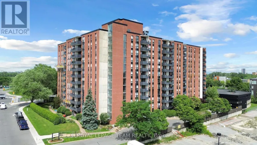 306 - 2951 RIVERSIDE DRIVE, Ottawa, Ontario K1V8W6